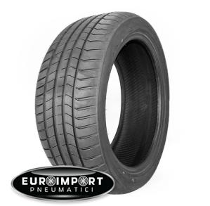 Black arrow P16 225/40 R18 92 W